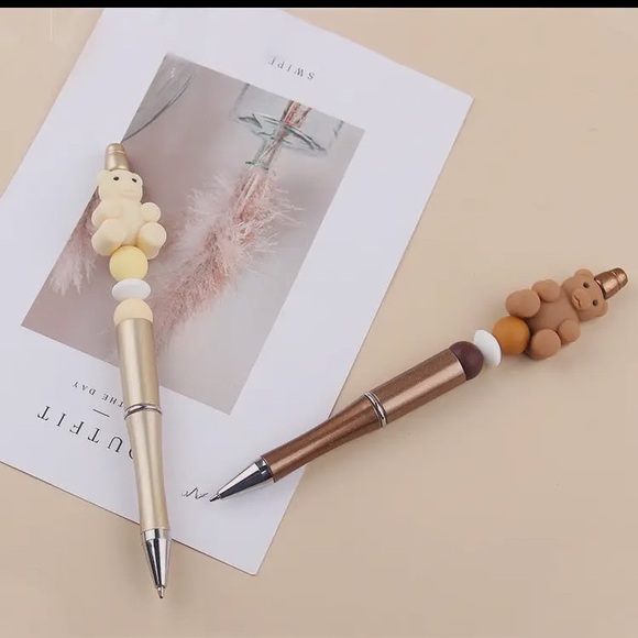 Silicone teddy pen - Picture 3 of 3